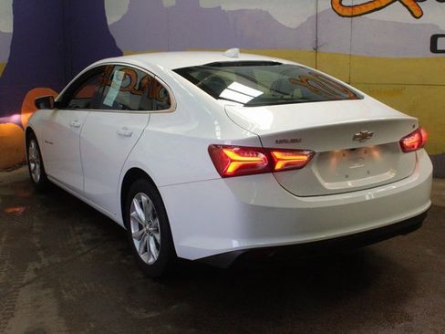 Used 2022 Chevrolet Malibu LT image 6