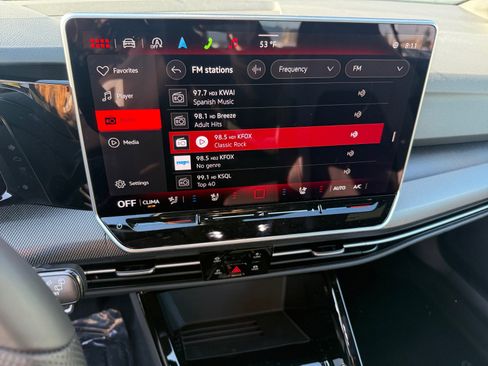 New 2026 Volkswagen GTI SE image 12