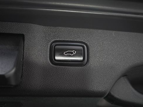 Used 2017 Kia Sorento SX AWD/4WD image 22