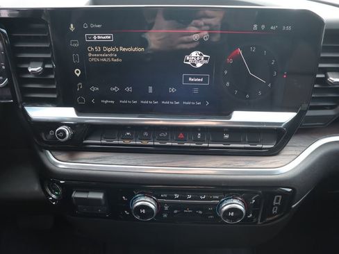 Used 2026 GMC Sierra 1500 SLT image 26