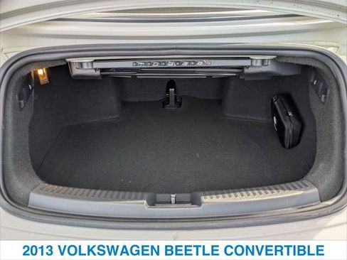 Used 2013 Volkswagen Beetle 2.5 image 22
