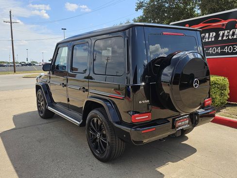 Used 2021 Mercedes-Benz G 550 image 3
