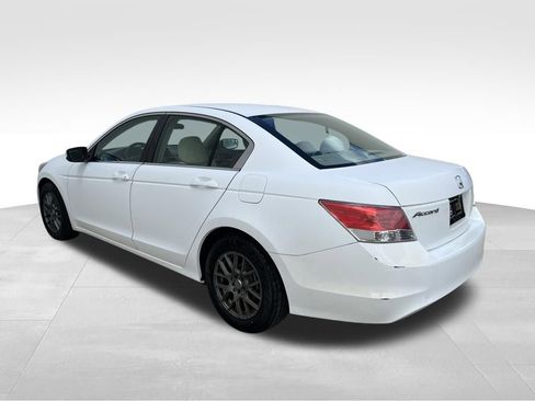 Used 2009 Honda Accord LX-P image 7
