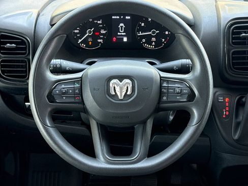 Used 2024 RAM ProMaster 2500 w/ Convenience Group FWD image 19