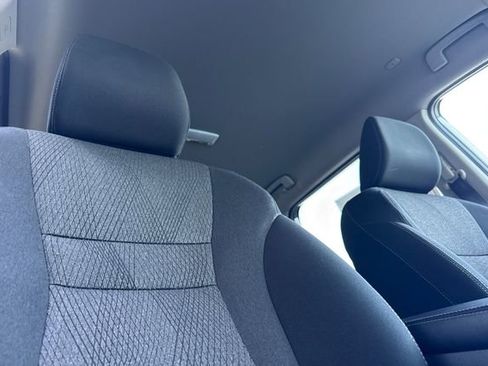 Used 2024 Nissan Rogue SV image 20