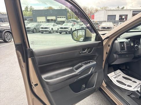 Used 2023 Nissan Pathfinder Rock Creek image 10