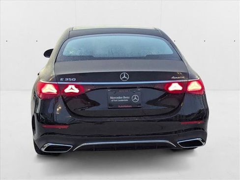 New 2026 Mercedes-Benz E 350 4MATIC Sedan image 7
