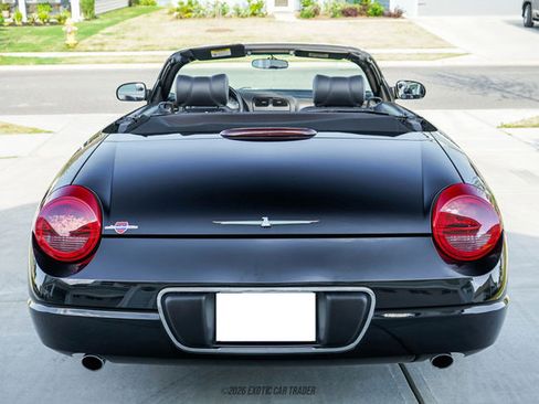 Used 2002 Ford Thunderbird Deluxe RWD image 7