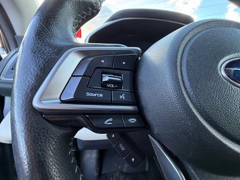 Used 2022 Subaru Ascent Limited w/ Technology Package image 23