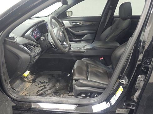 Used 2021 Cadillac CT5 V RWD image 3