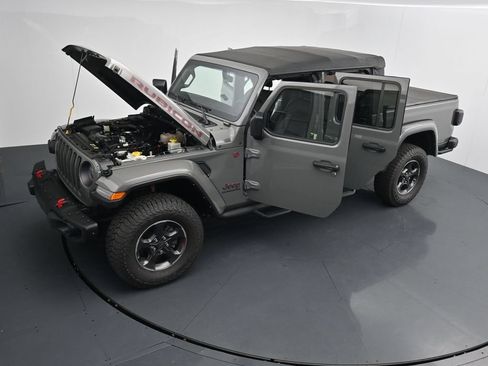 Used 2021 Jeep Gladiator Rubicon AWD/4WD image 26