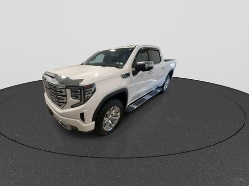 Used 2023 GMC Sierra 1500 Denali w/ Technology Package image 4