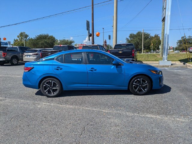 Used 2025 Nissan Sentra SV FWD image 4