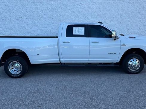 Used 2024 RAM 3500 Laramie w/ Towing Technology Group AWD/4WD image 2
