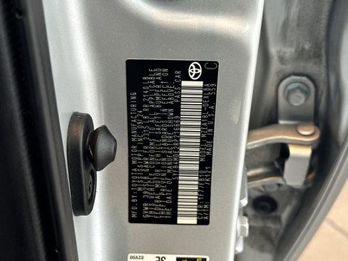 Certified 2024 Toyota Corolla LE FWD image 28