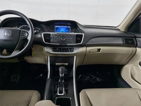 Used 2014 Honda Accord LX image 25