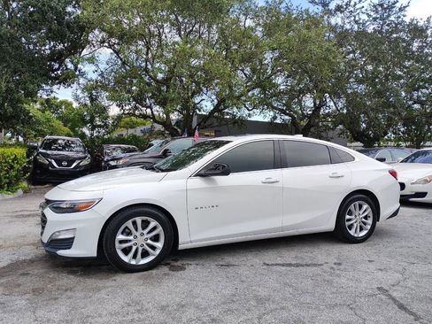 Used 2021 Chevrolet Malibu LT FWD image 6