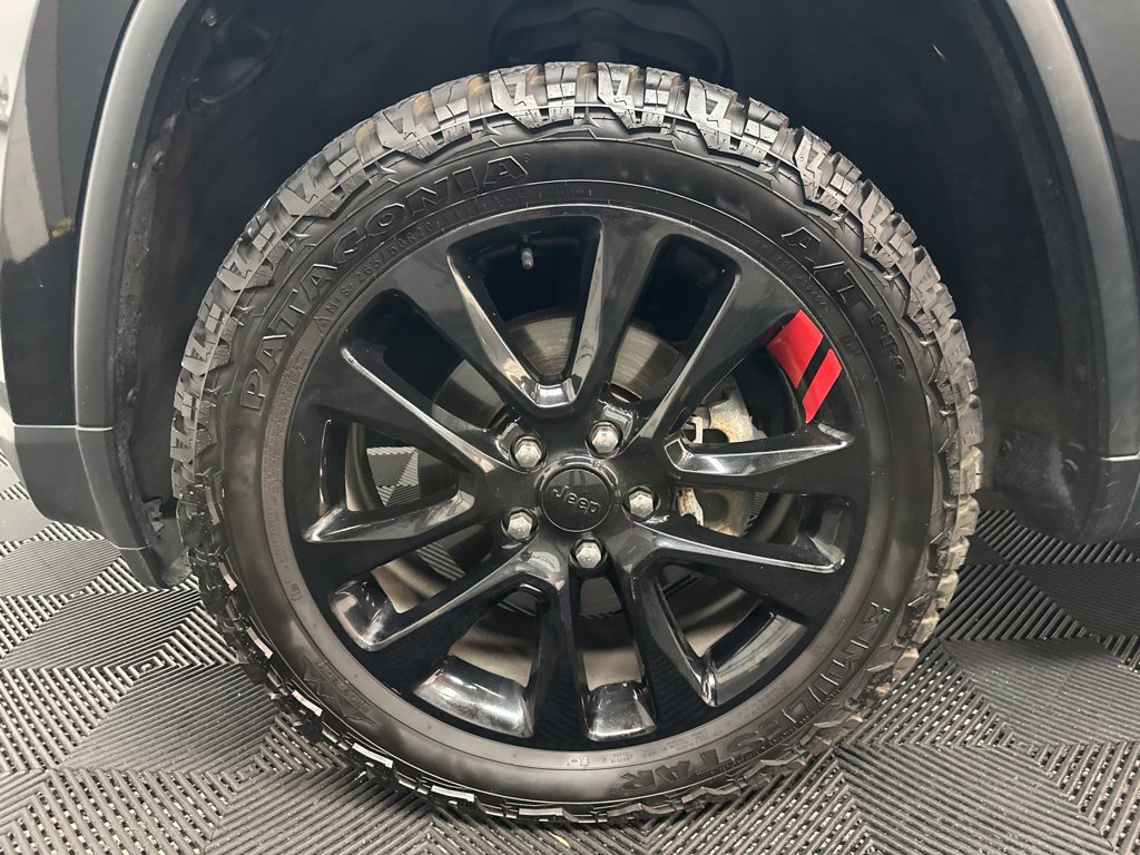 Used 2015 Jeep Grand Cherokee Limited AWD/4WD image 42