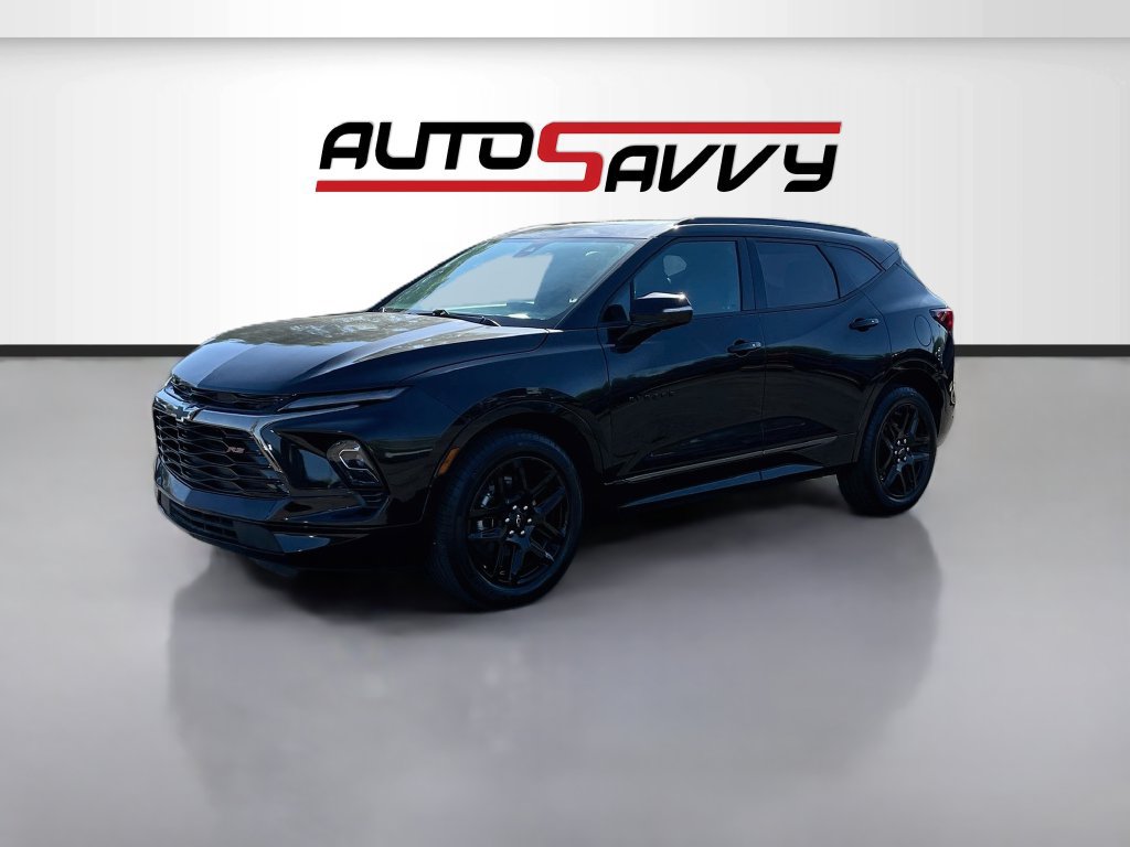 Used 2025 Chevrolet Blazer RS w/ Driver Confidence II Package FWD image 3