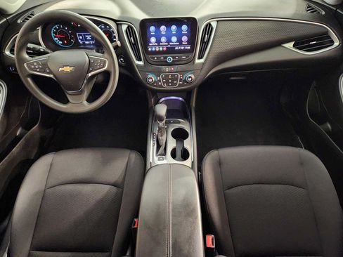 Used 2023 Chevrolet Malibu LT FWD image 4
