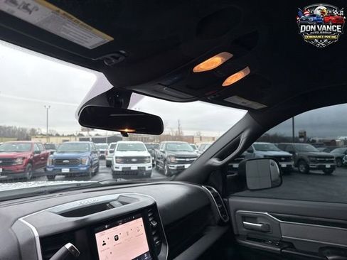 Used 2022 RAM 2500 Big Horn w/ Cold Weather Group AWD/4WD image 21