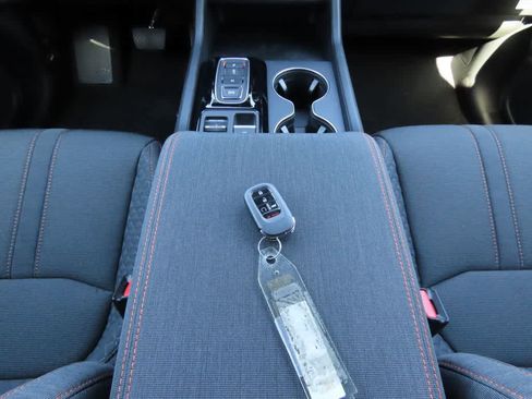 New 2026 Honda Pilot Sport image 25