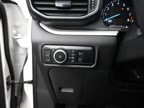 Certified 2023 Ford Explorer XLT w/ Equipment Group 202A RWD image 13