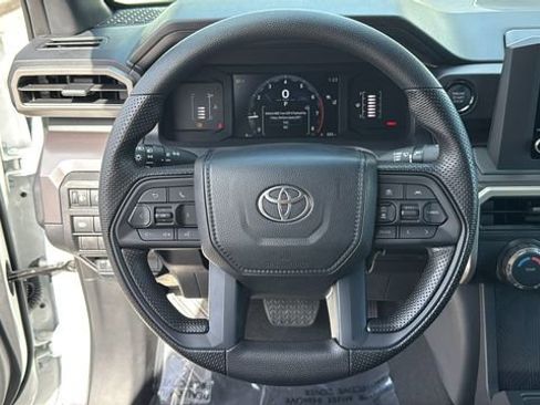 Used 2025 Toyota Tacoma SR5 image 19