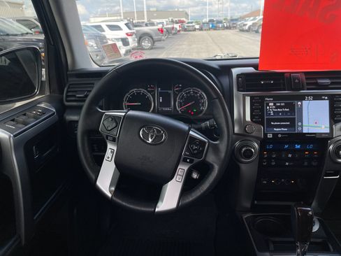 Used 2023 Toyota 4Runner Limited AWD/4WD image 16