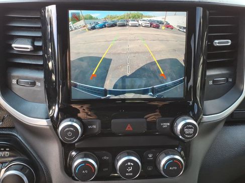 Certified 2022 RAM 1500 Big Horn AWD/4WD image 15