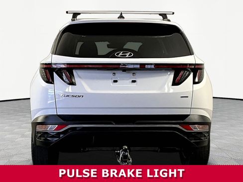 Used 2023 Hyundai Tucson SEL AWD/4WD image 5