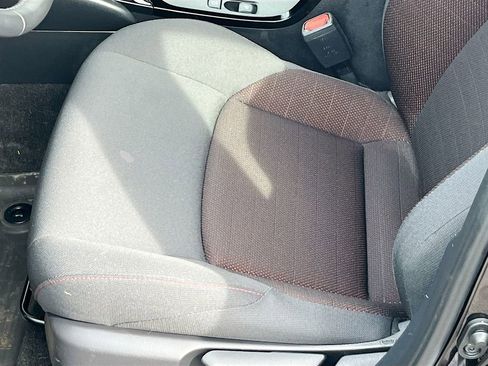 Used 2025 Toyota Corolla SE w/ SE Premium Package AWD/4WD image 19