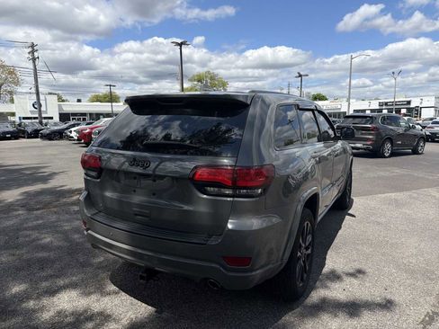 Used 2019 Jeep Grand Cherokee Altitude AWD/4WD image 3