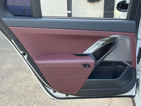 Used 2023 BMW 740i RWD image 55