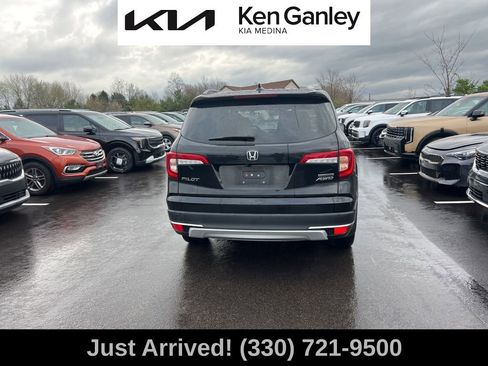 Used 2021 Honda Pilot Touring image 6