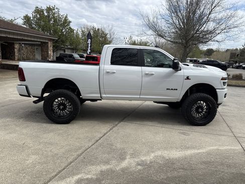 New 2026 RAM 2500 Laramie w/ Night Edition AWD/4WD image 13