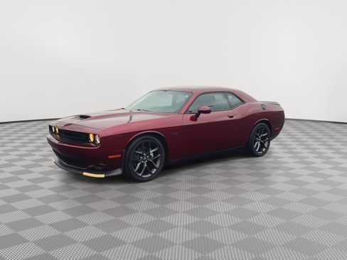 Used 2023 Dodge Challenger R/T w/ Blacktop Package image 4