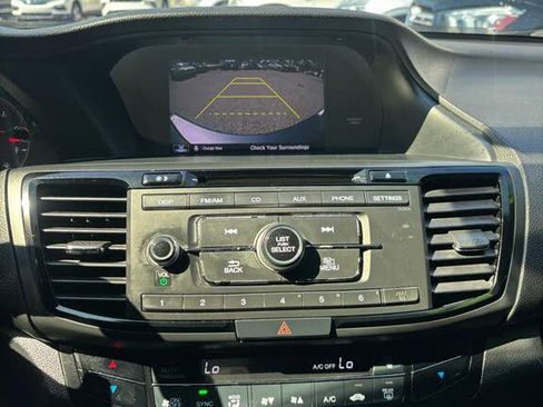 Used 2017 Honda Accord Sport Special Edition image 12