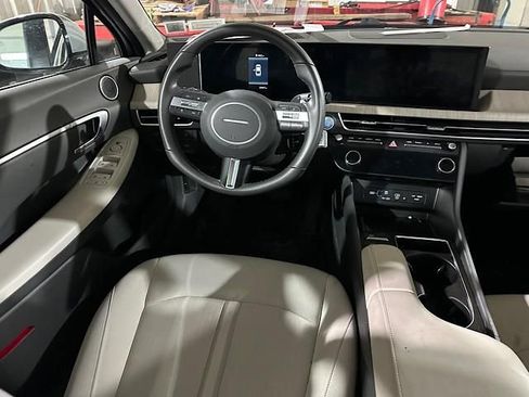 Used 2025 Hyundai Sonata SEL image 15