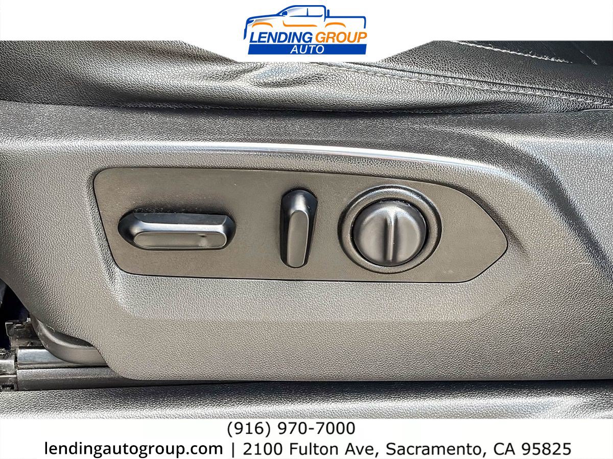 Used 2021 Chevrolet Silverado 1500 LT Trail Boss w/ Convenience Package II AWD/4WD image 20