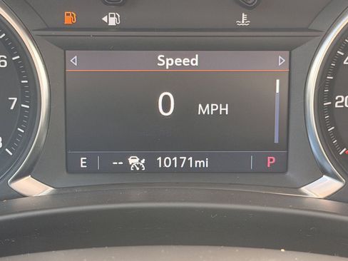 Used 2024 Chevrolet Equinox LT AWD/4WD image 22