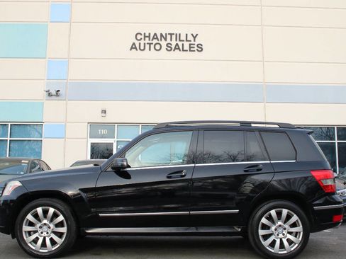 Used 2011 Mercedes-Benz GLK 350 4MATIC image 7