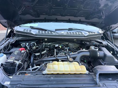 Used 2019 Ford F150 XL w/ Equipment Group 101A Mid AWD/4WD image 12