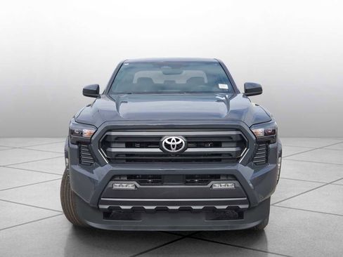 New 2026 Toyota Tacoma SR5 image 3
