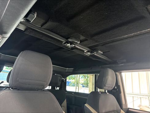 Used 2022 Ford Bronco Wildtrak AWD/4WD image 29