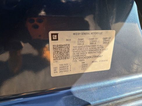 Certified 2019 Chevrolet Silverado 1500 LT w/ All-Star Edition image 45