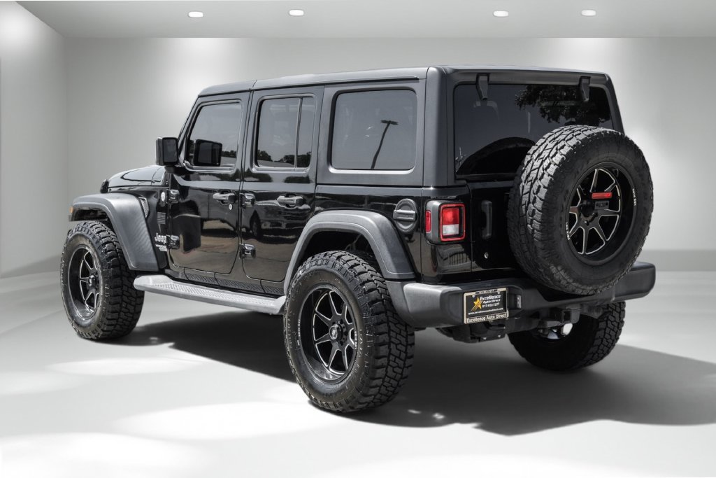 Used 2020 Jeep Wrangler Unlimited Sport AWD/4WD image 10
