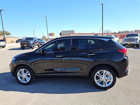 Used 2023 Buick Encore GX Preferred w/ Cold Weather Comfort Package image 2