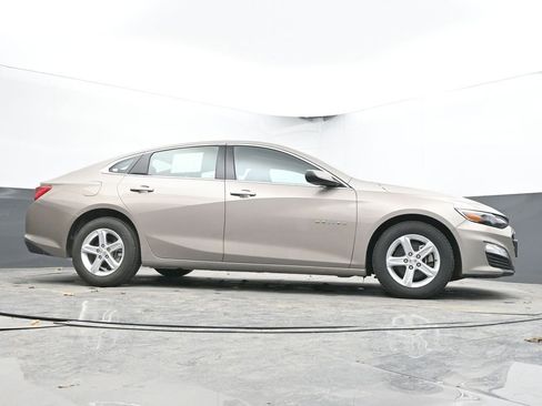 Used 2023 Chevrolet Malibu LT image 46