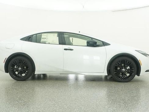 New 2026 Toyota Prius Plug-In Hybrid image 29